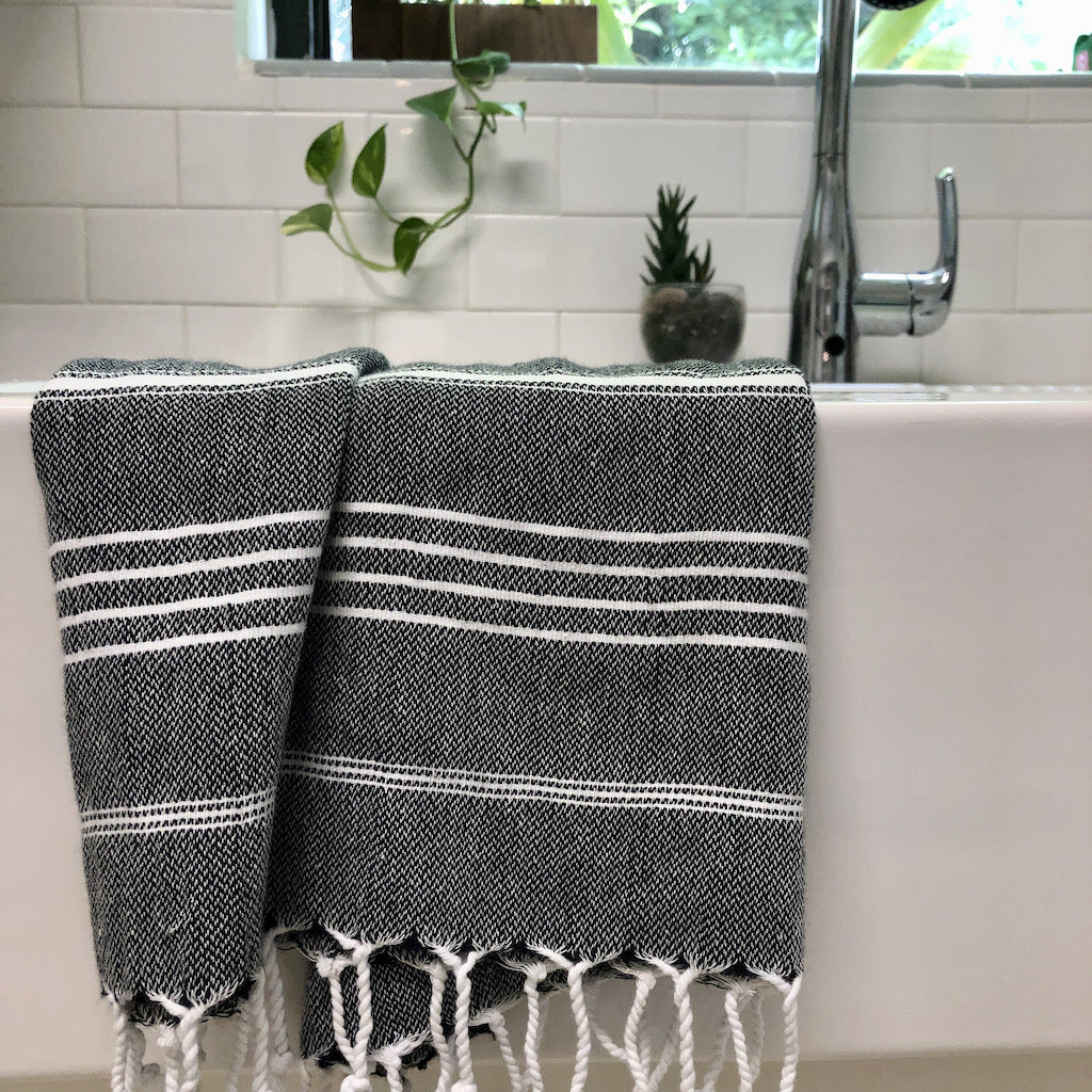 Classic Turkish Hand Towel – Soft, Quick‑Dry Cotton | Slate + Salt